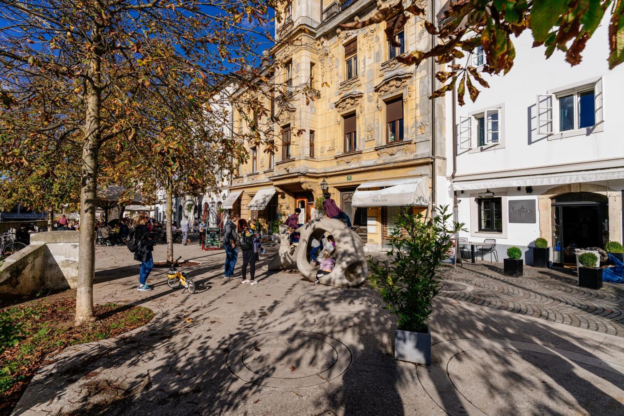 Ella'S Castle View Apartment ليوبليانا المظهر الخارجي الصورة