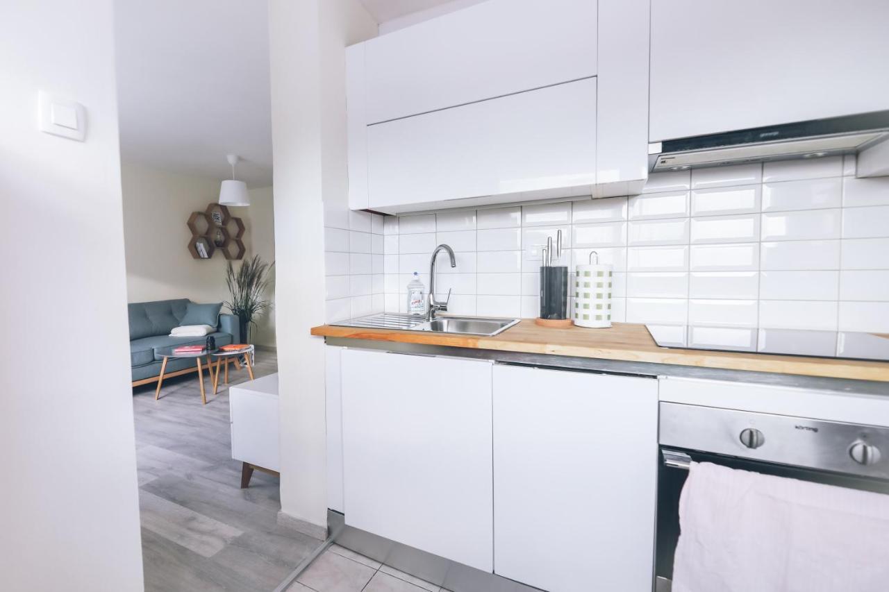 Ella'S Castle View Apartment ليوبليانا المظهر الخارجي الصورة